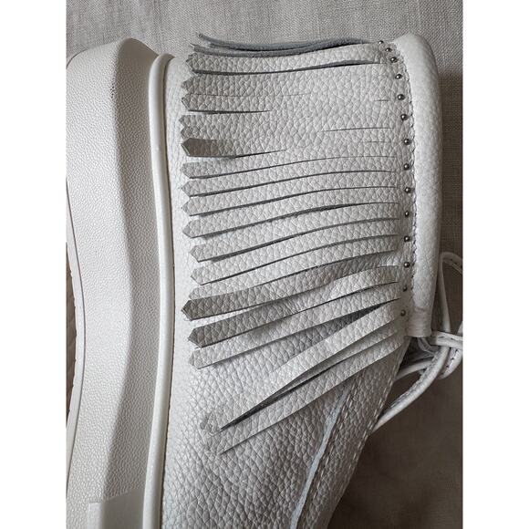 Hollie Watman FRINGED MOCASSIN WHITE Sneakers leather size 8 Mid High Top Shoee - Picture 5 of 15